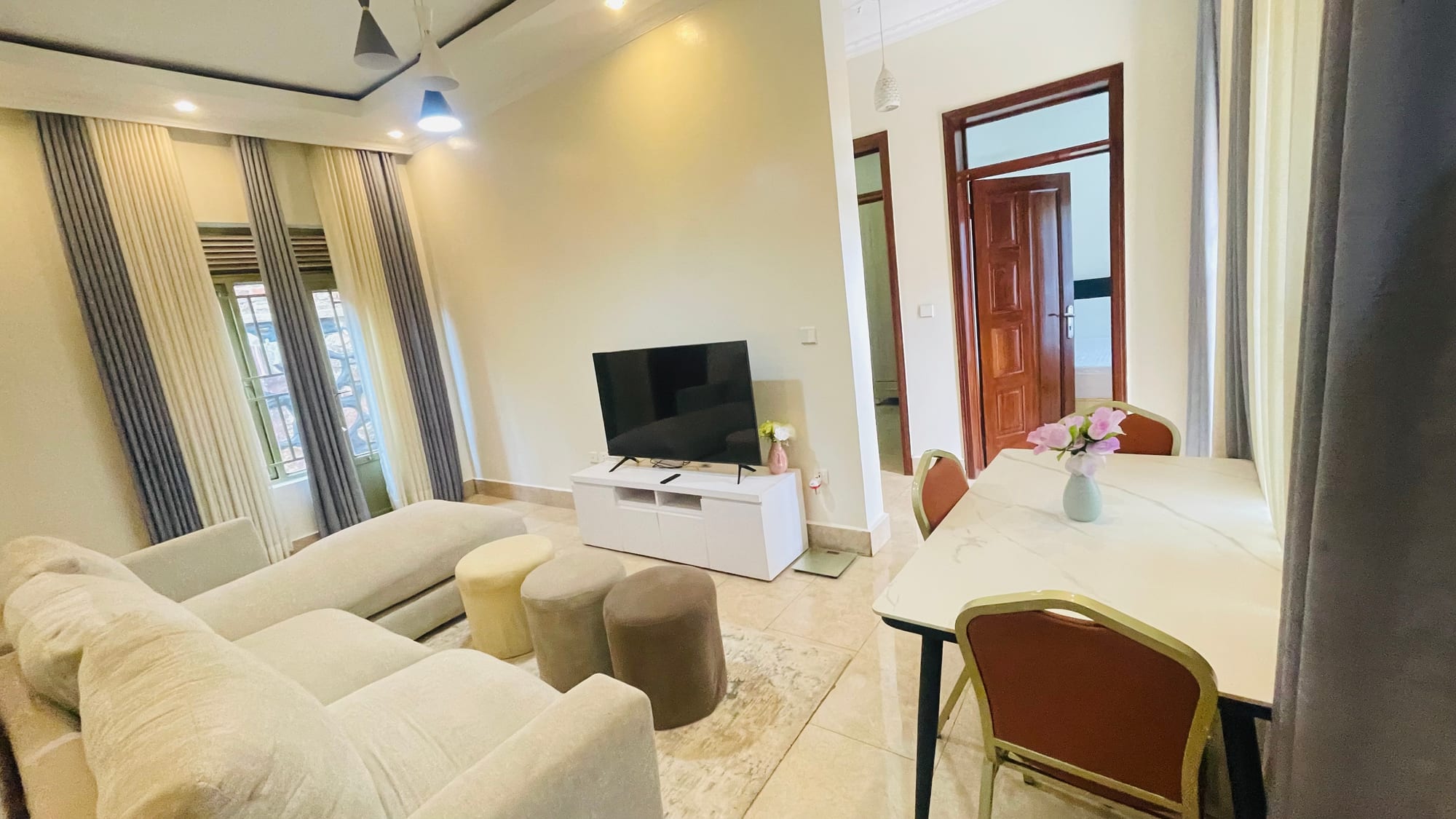 House for rent in Remera, Kigali - Modern Furnished 3-Bedroom House in Remera