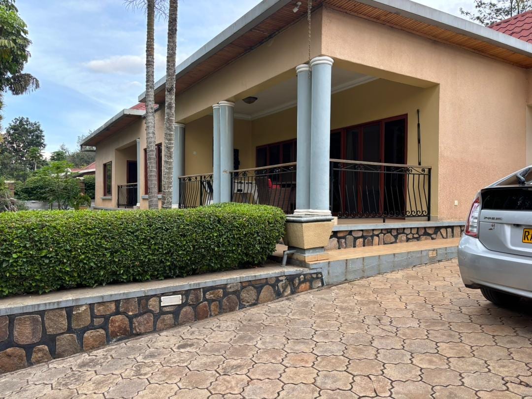 House for rent in Kacyiru, Kigali - Well-kept 3-Bedroom House in Kacyiru