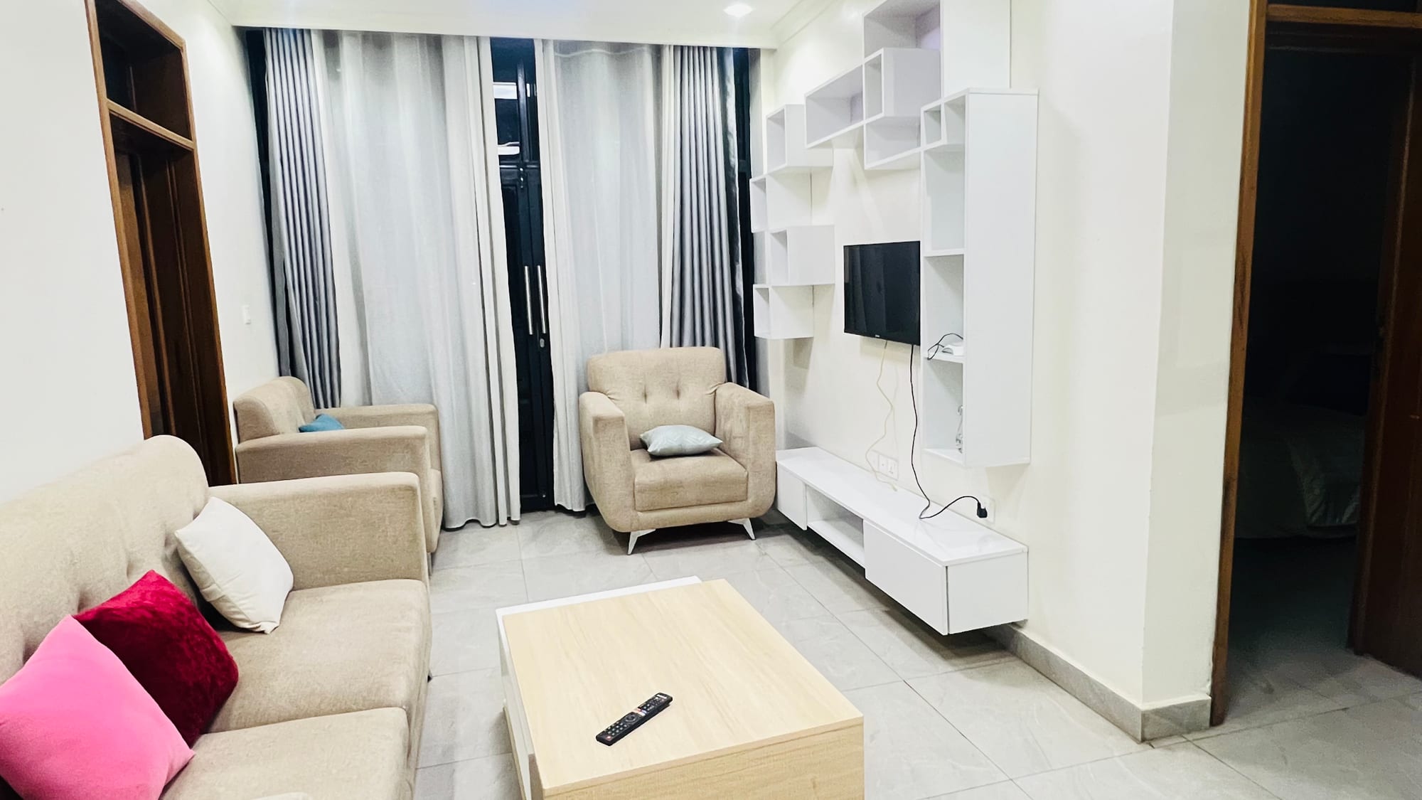 Apartment for rent in Remera, Kigali - Elegant Furnished 2-Bedroom Apartment in Remera