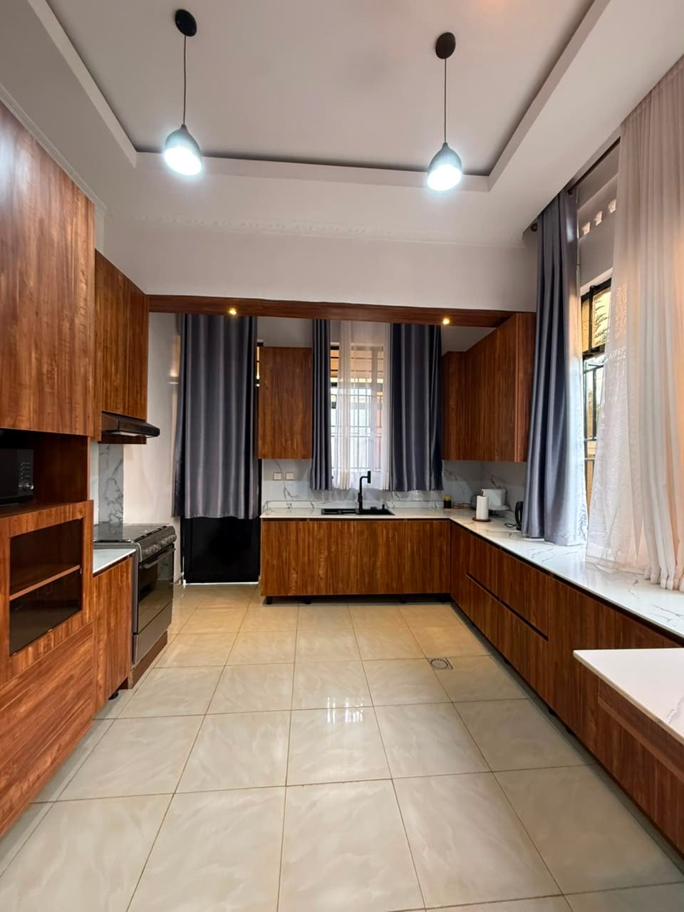 House for rent in Rebero, Kigali