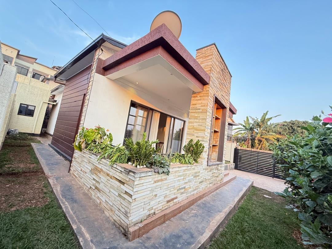 House for rent in Rebero, Kigali