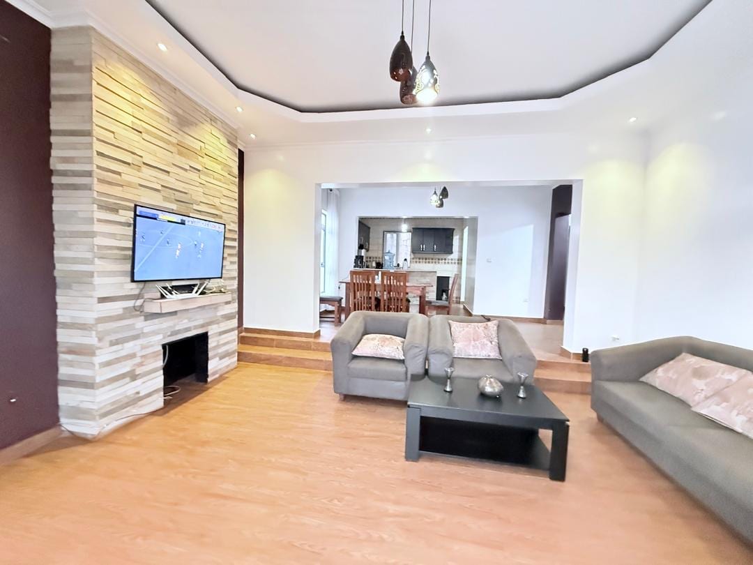 House for rent in Rebero, Kigali