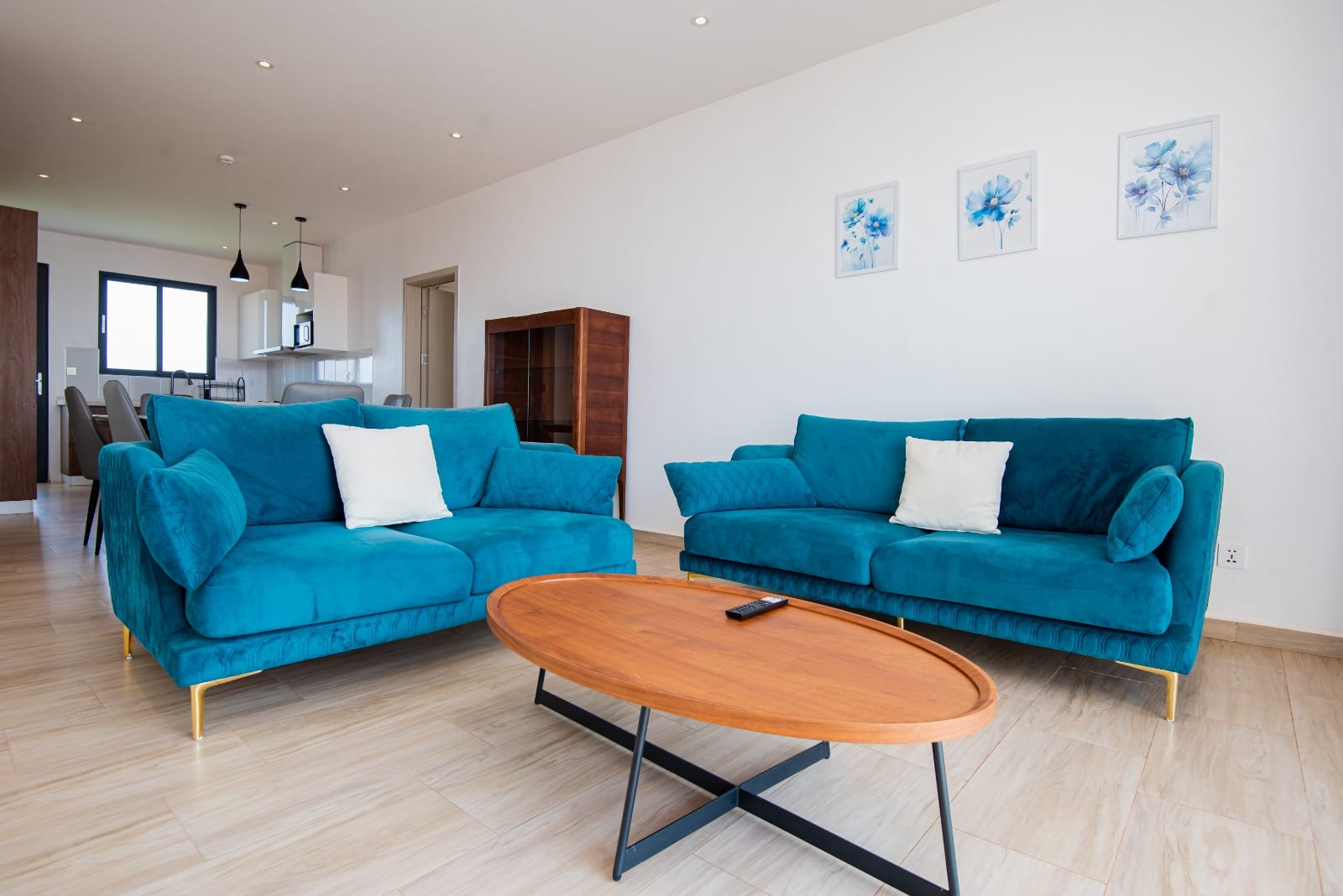 Apartment for rent in Rebero, Kigali - Well-kept Furnished 2-Bedroom Apartment in Rebero