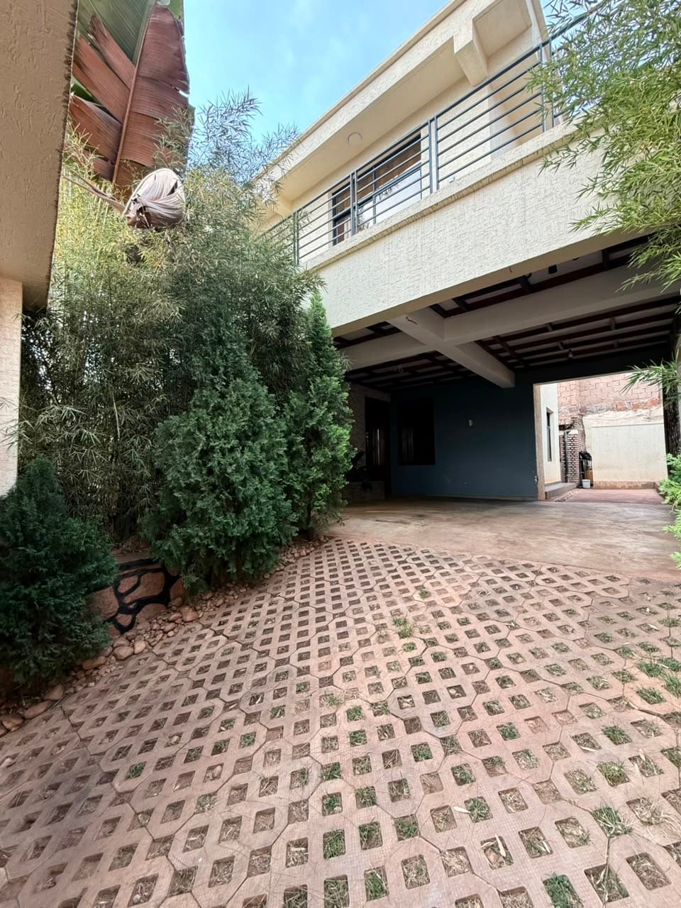 House for rent in Rebero, Kigali