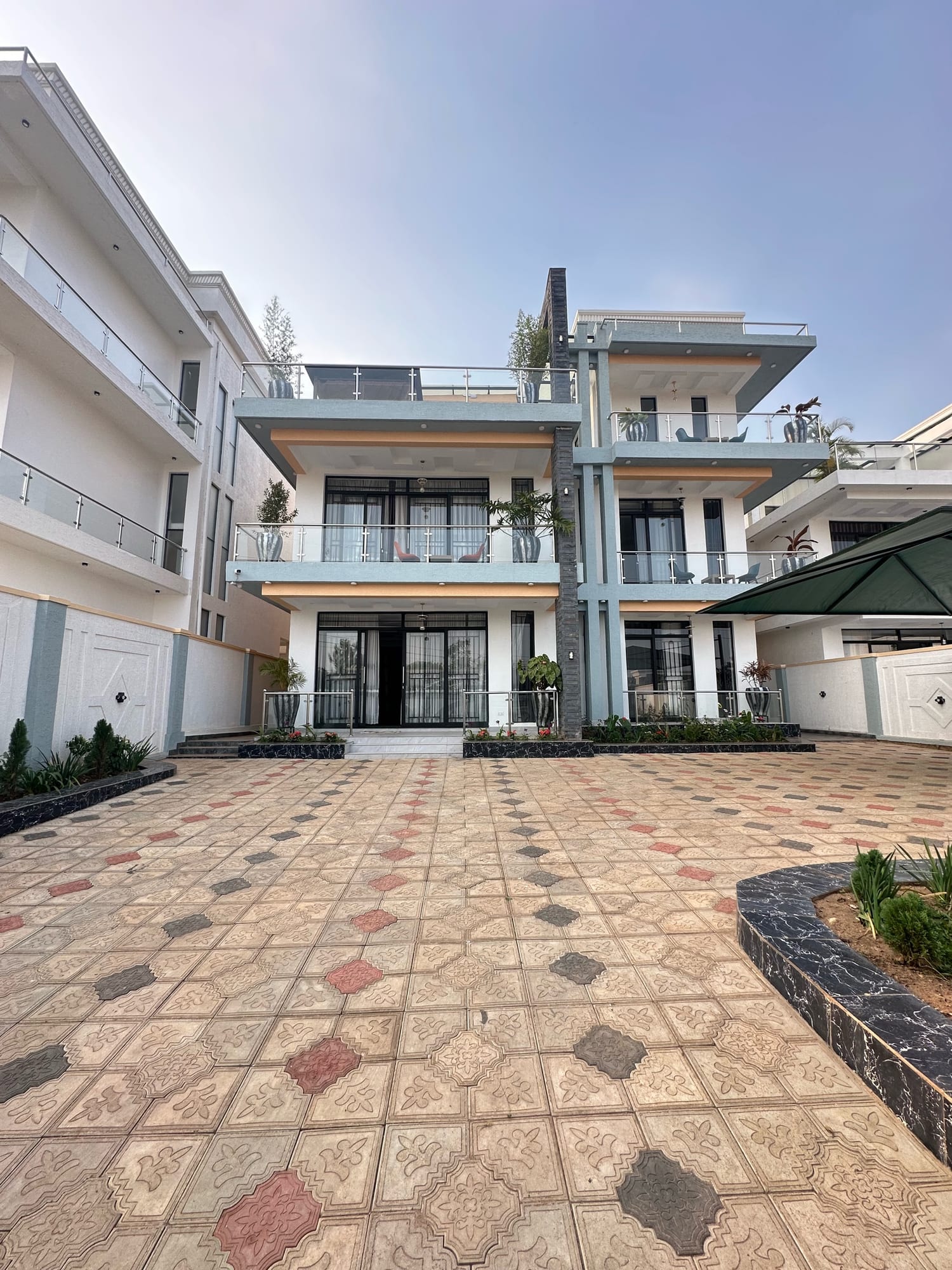 House for rent in Niboye, Kigali - Cosy Furnished 6-Bedroom House in Niboye