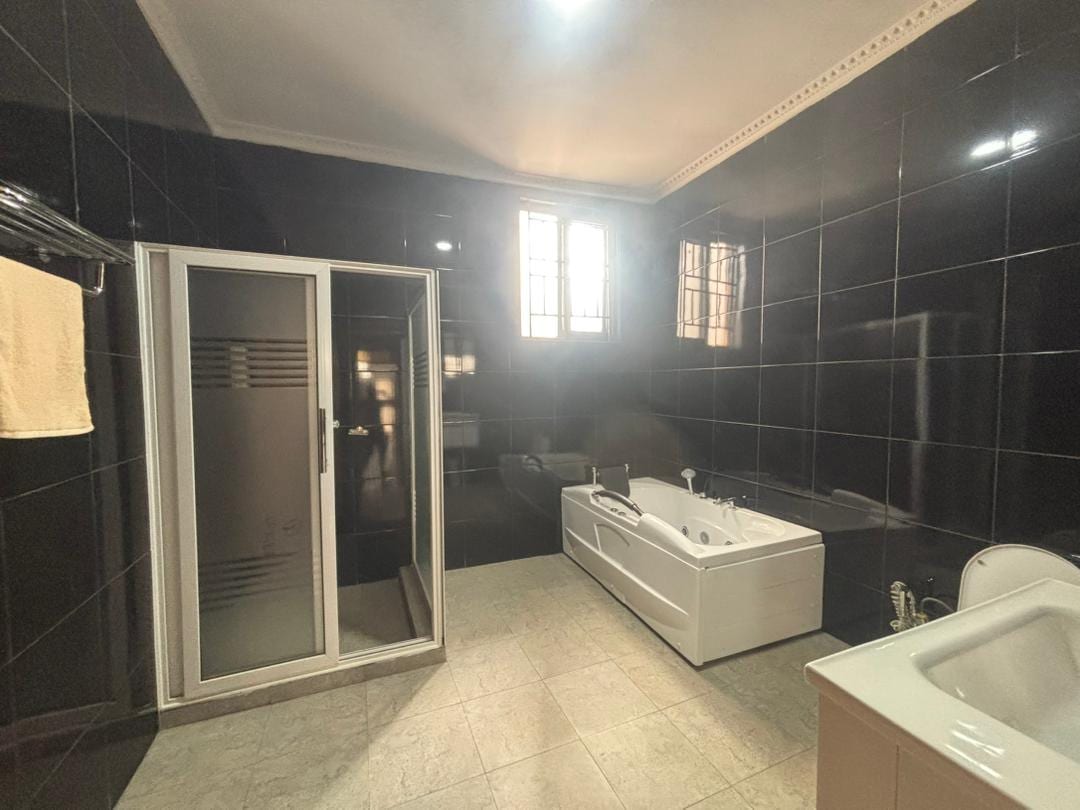 House for rent in Kinyinya, Kigali
