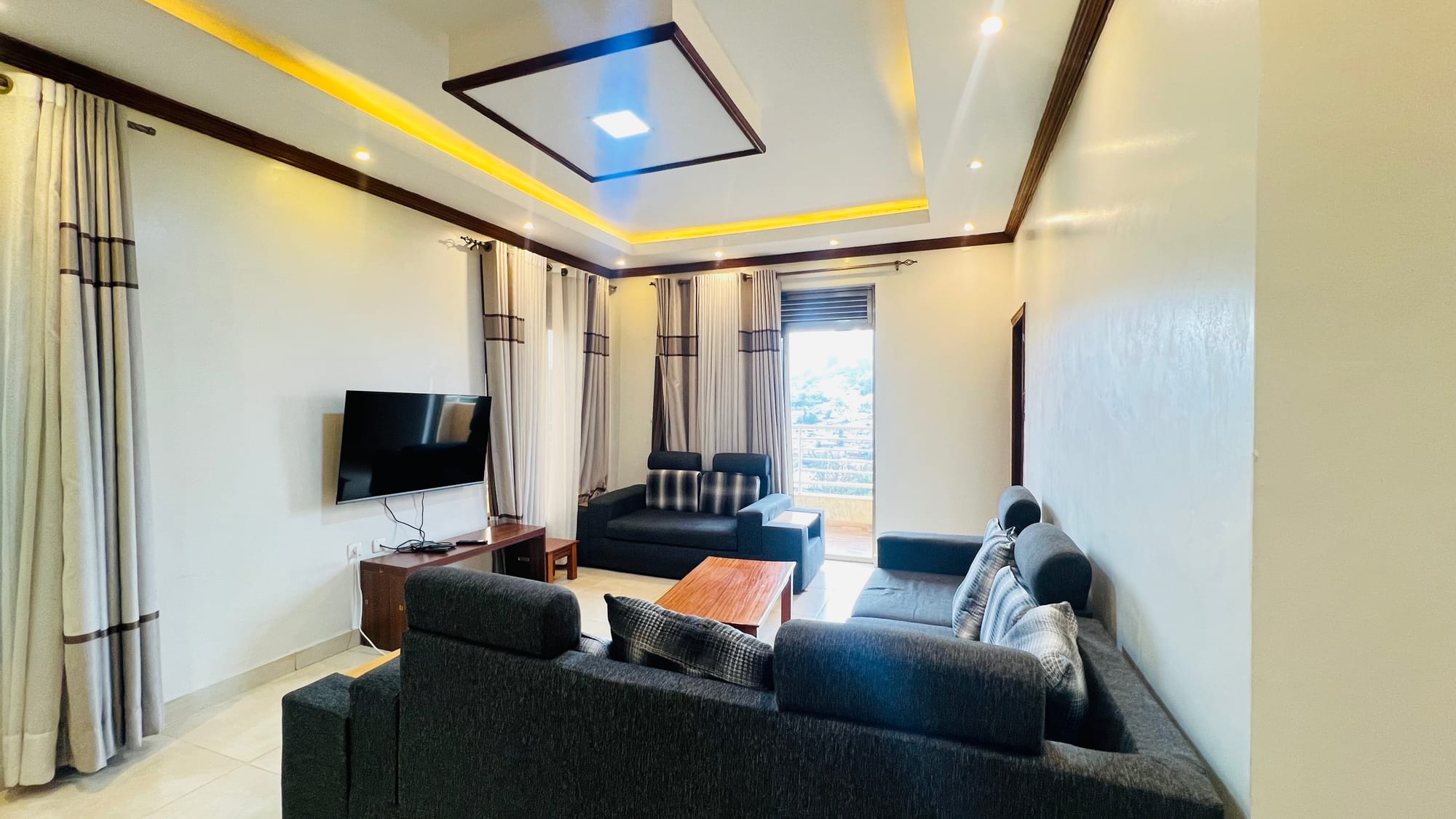 House for rent in Kacyiru, Kigali - Well-kept Furnished 3-Bedroom House in Kacyiru