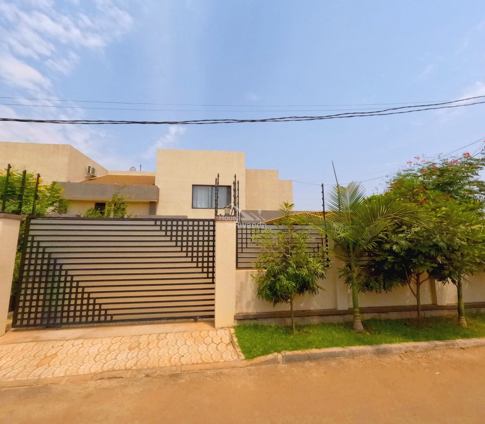 House for rent in Kagarama, Kigali - Elegant 3-Bedroom House in Kagarama
