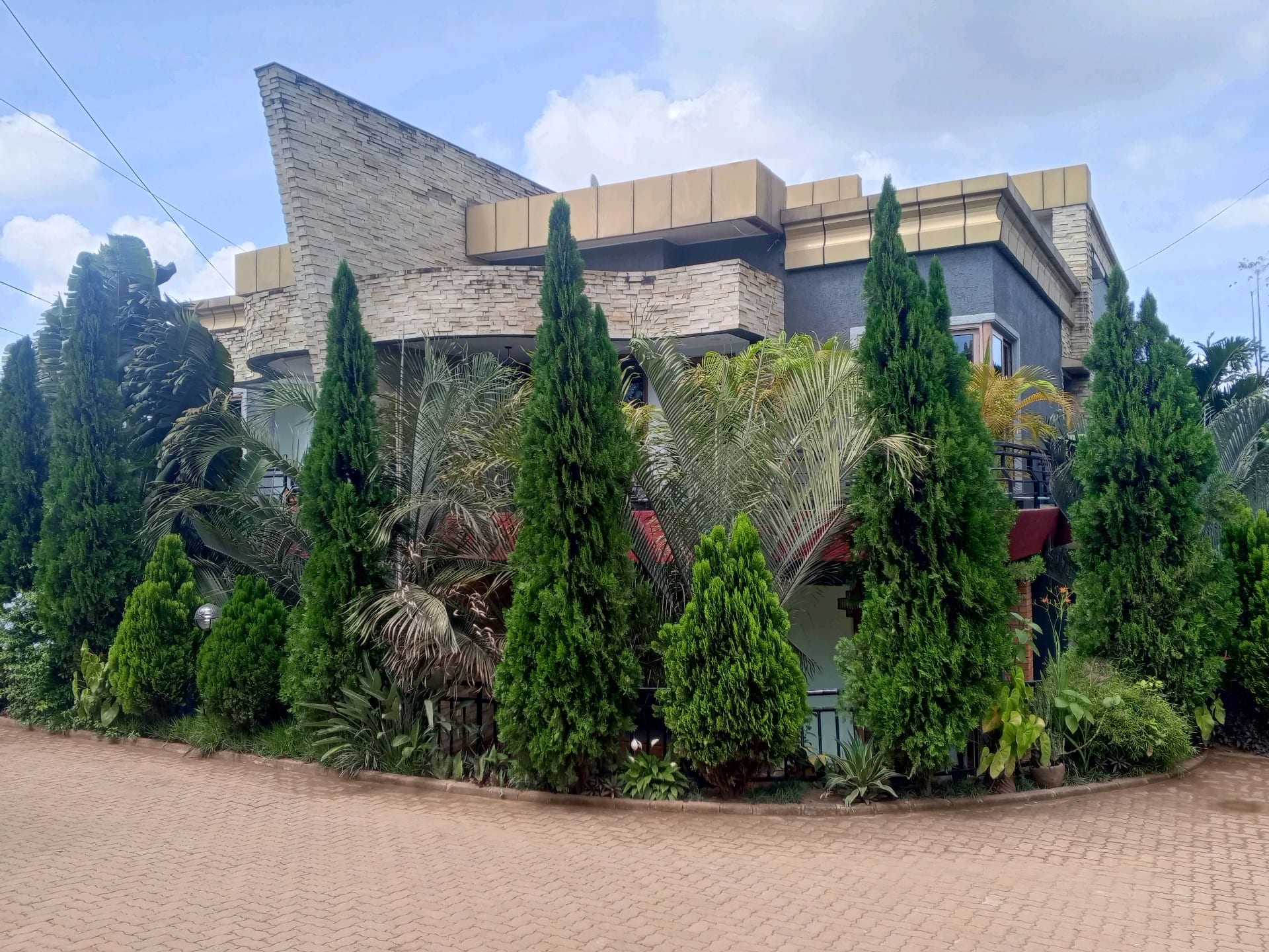 Apartment for rent in Kacyiru, Kigali - Comfortable Furnished 1-Bedroom Apartment in Kacyiru