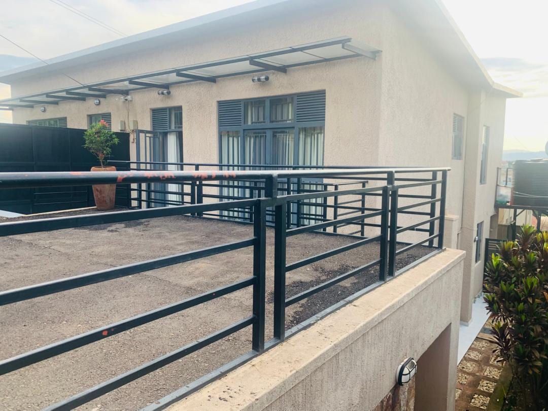 House for rent in Kibagabaga, Kigali - Modern Furnished 4-Bedroom House in Kibagabaga