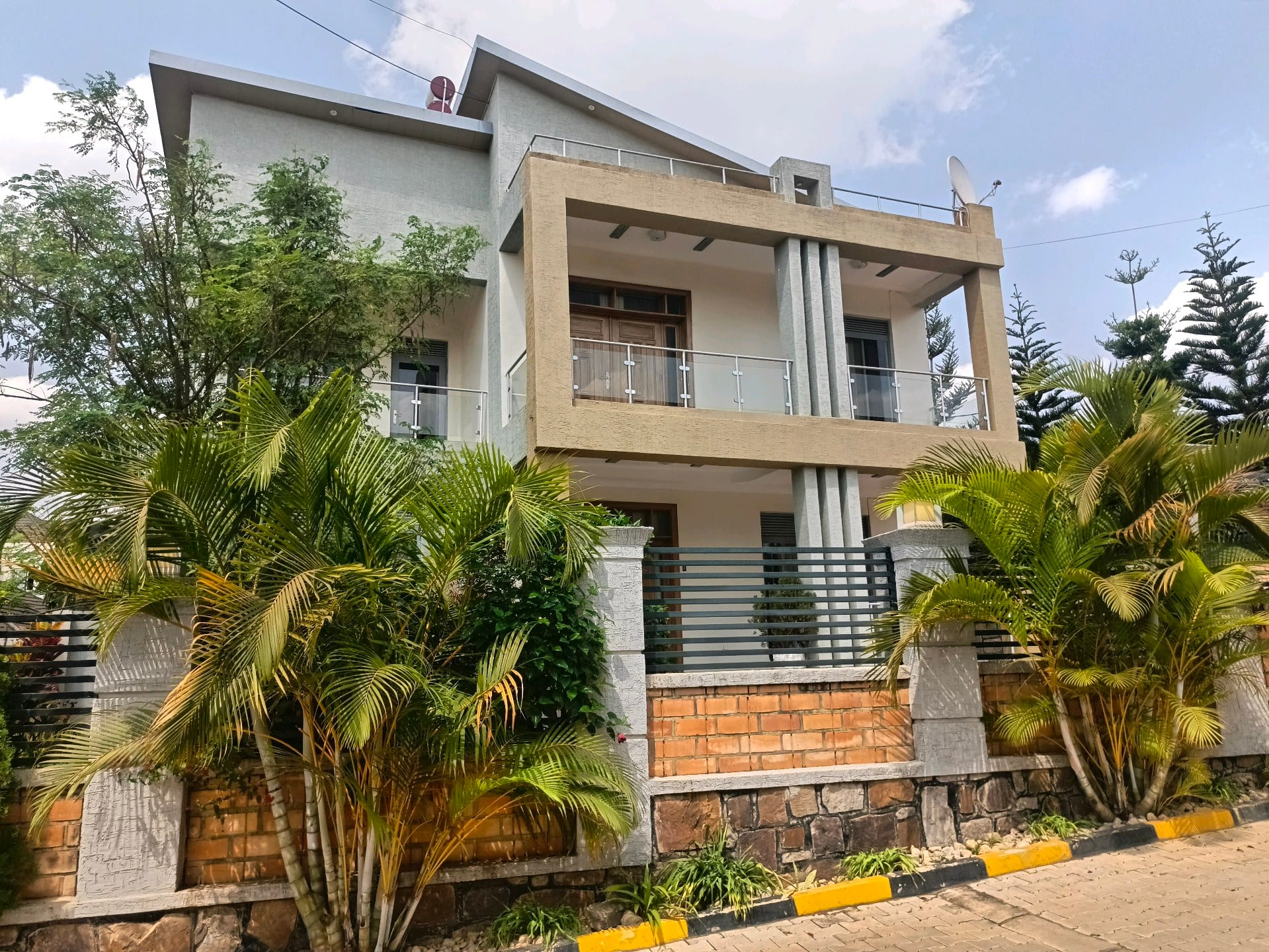 House for rent in Kinyinya, Kigali