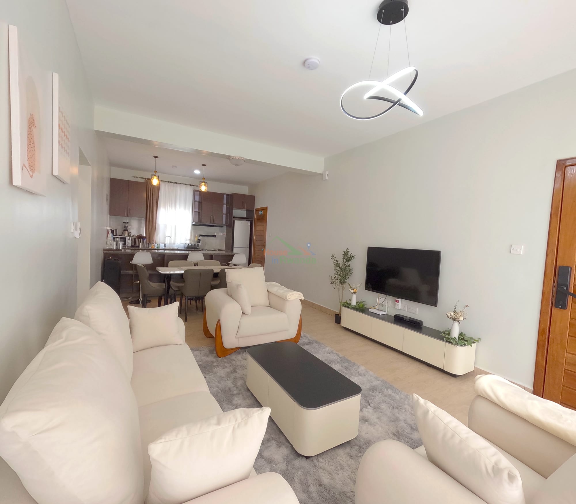 Apartment for rent in Kinyinya, Kigali - Well-kept Furnished 2-Bedroom Apartment in Kinyinya