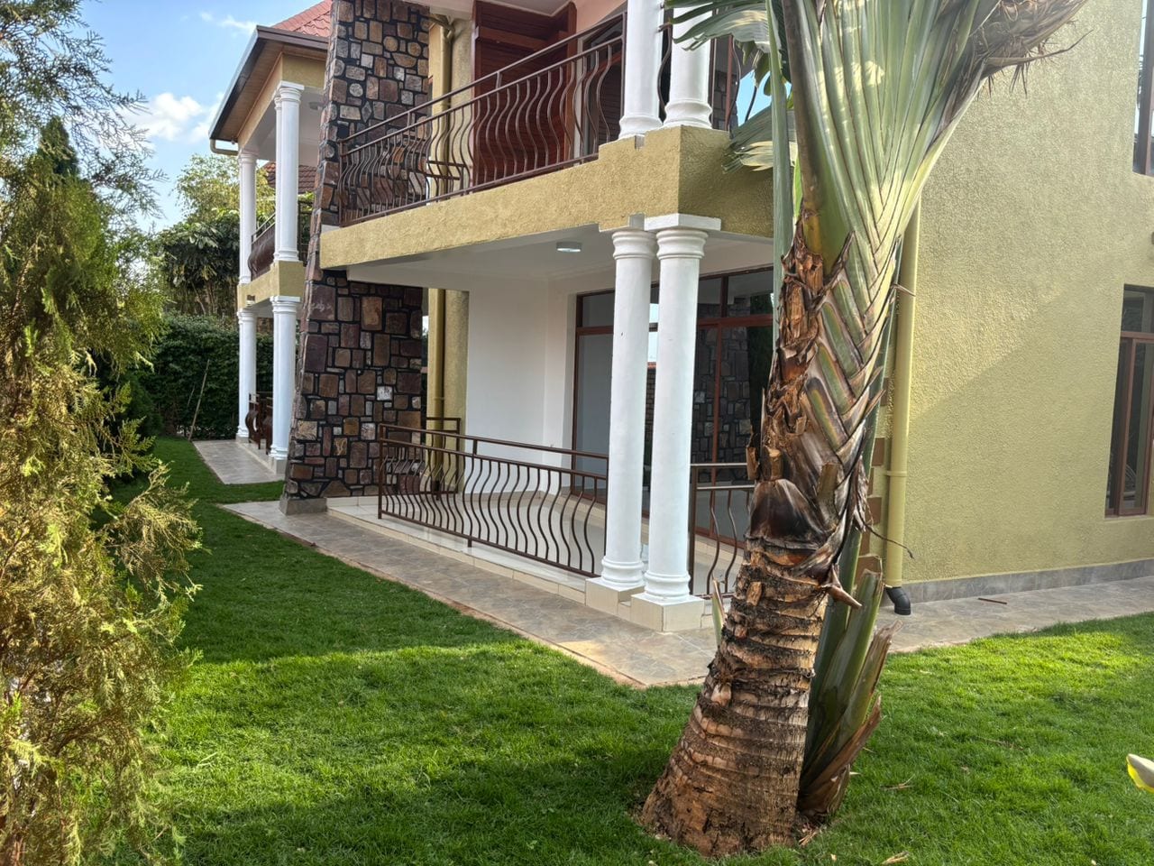 House for rent in Kimironko, Kigali - Stylish Furnished 5-Bedroom House in Kimironko