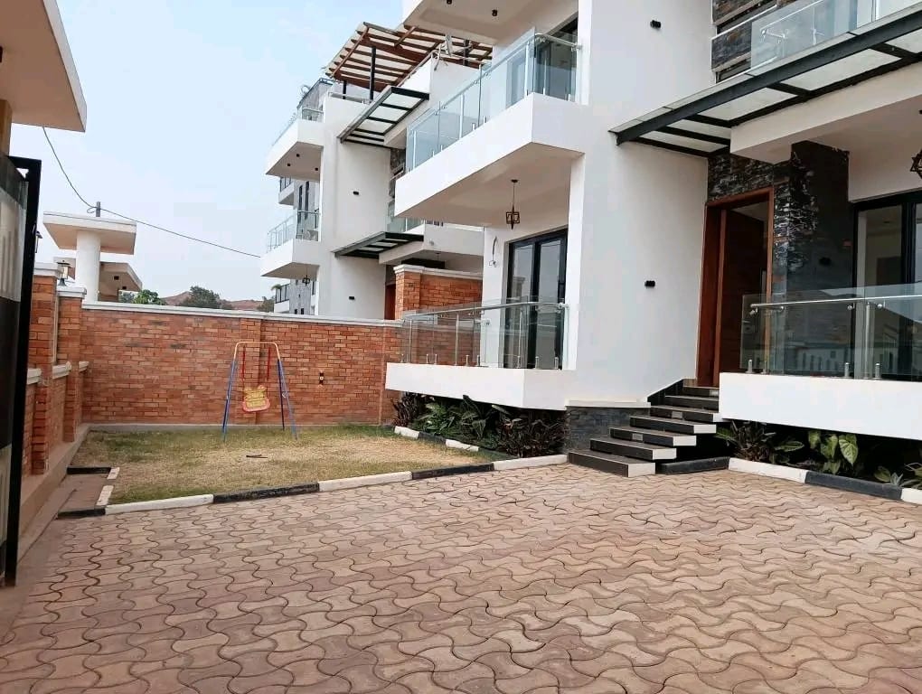 House for rent in Kinyinya, Kigali