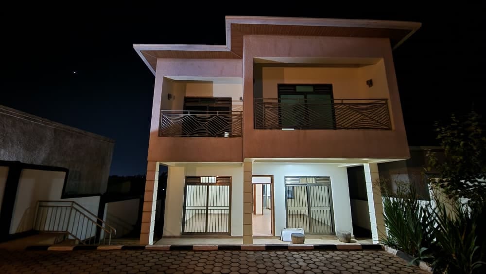 House for rent in Kicukiro, Kigali - Comfortable 4-Bedroom House in Kicukiro