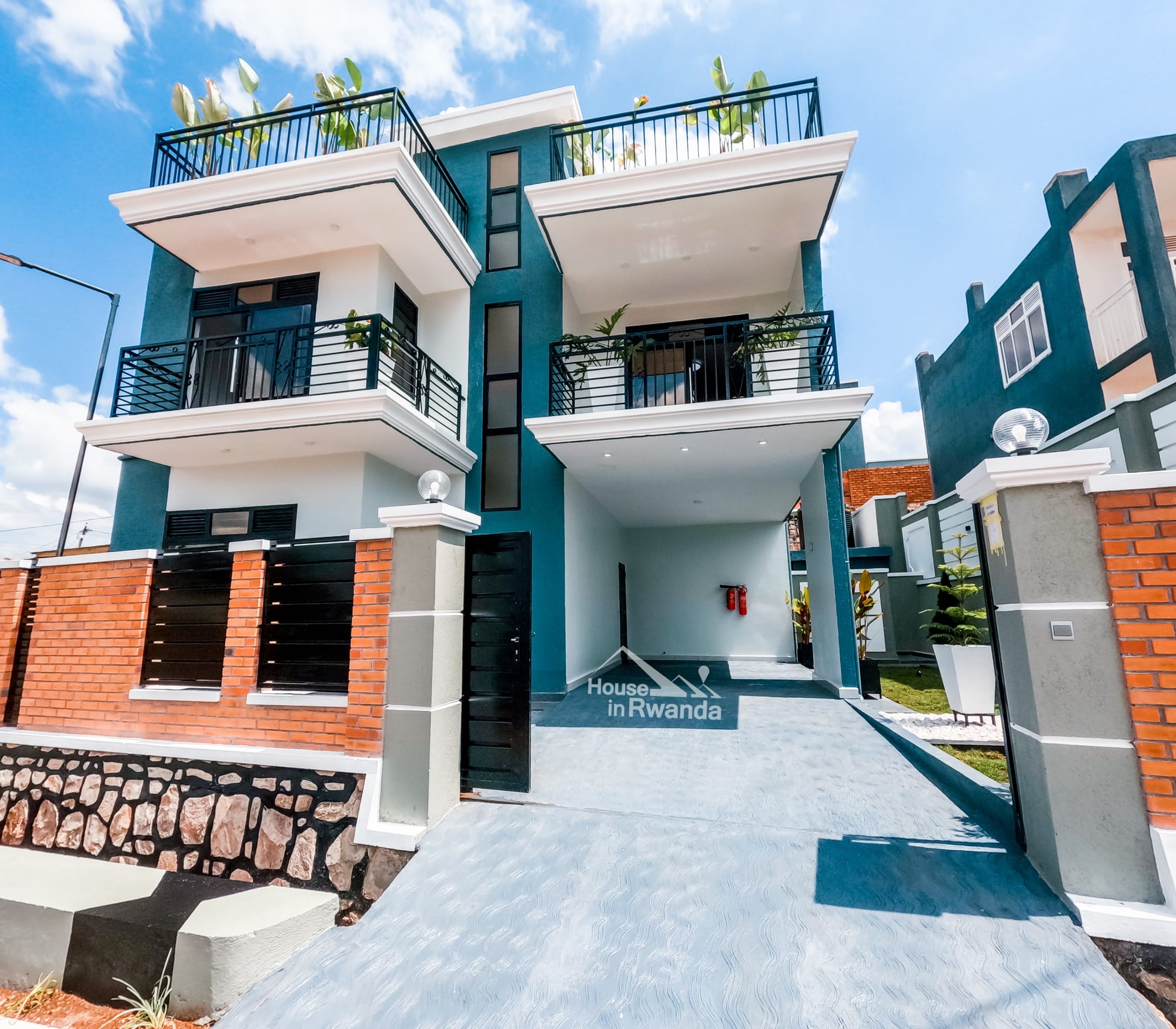 House for rent in Bumbogo, Kigali - Modern 4-Bedroom House in Bumbogo